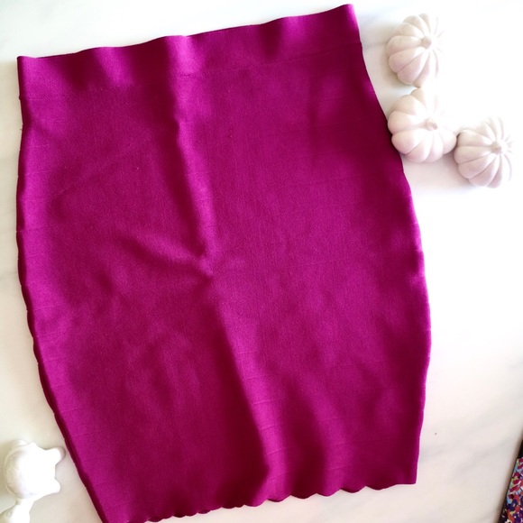 Marciano Scalloped Bandage Skirt - Picture 4 of 4